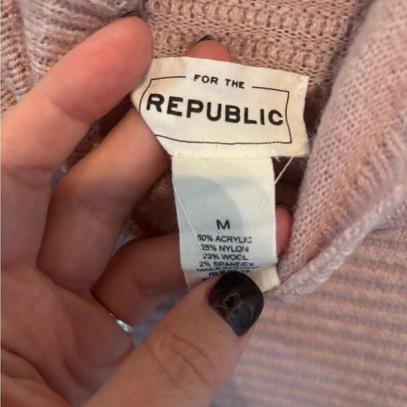 For The Republic Women's Light Pink Cowl Neck Sweater - Picture 4 of 5